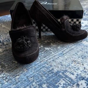Vintage Delman fur lined heels